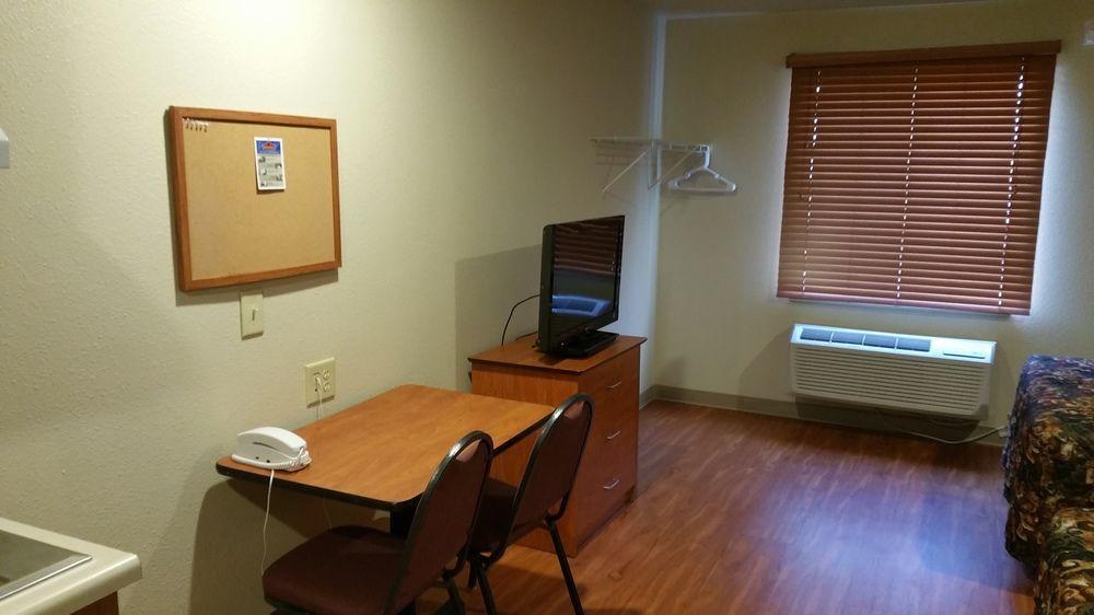 Woodspring Suites Charlotte Shelby Exterior photo